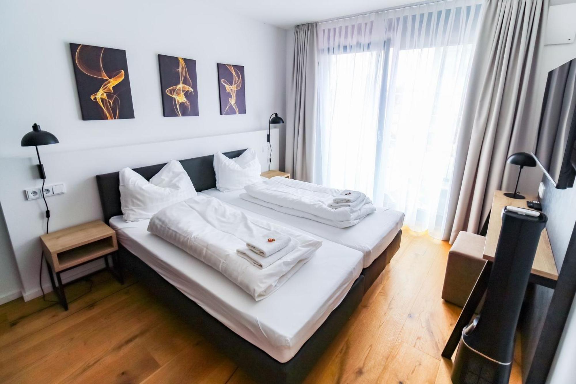 Helios Berlin Apartments ภายนอก รูปภาพ