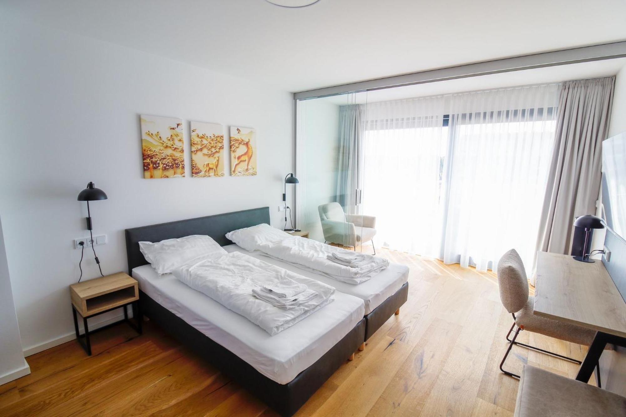 Helios Berlin Apartments ภายนอก รูปภาพ